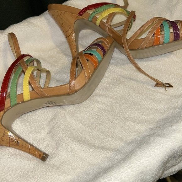 Nine West size 9M cork color with multi-colored stripes - Picture 5 of 9